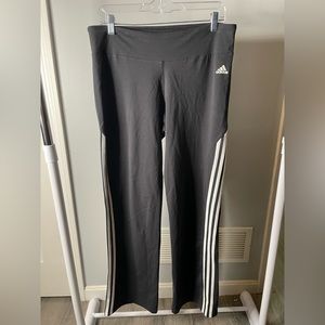 Adidas Bootcut legging